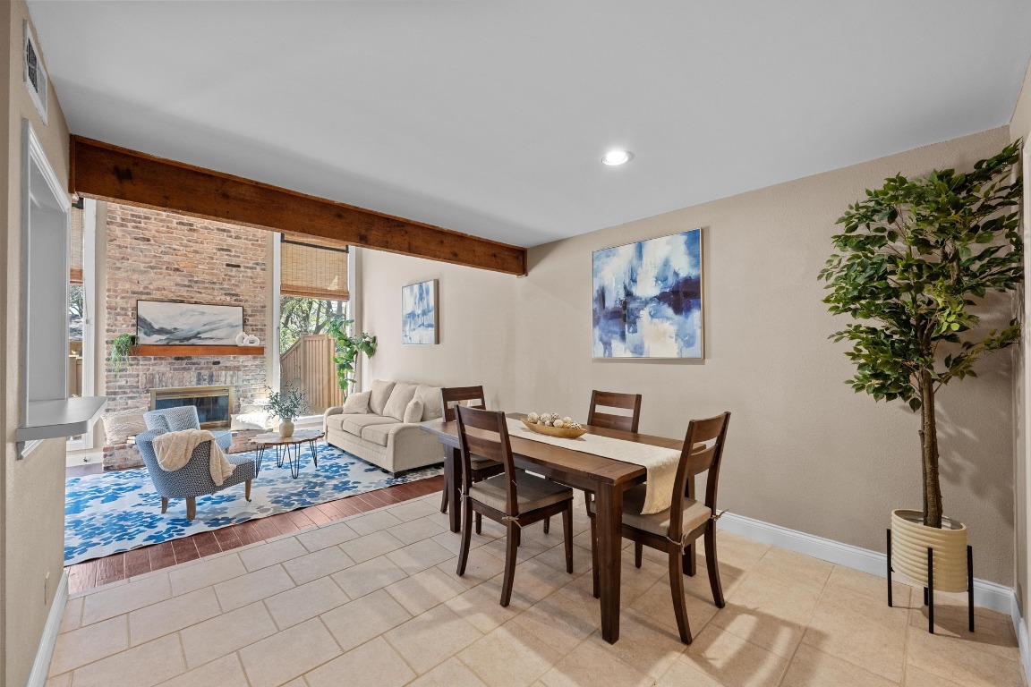 8303 Summerwood Drive , Austin, TX, 78759 | 8333663 | Realty Texas LLC