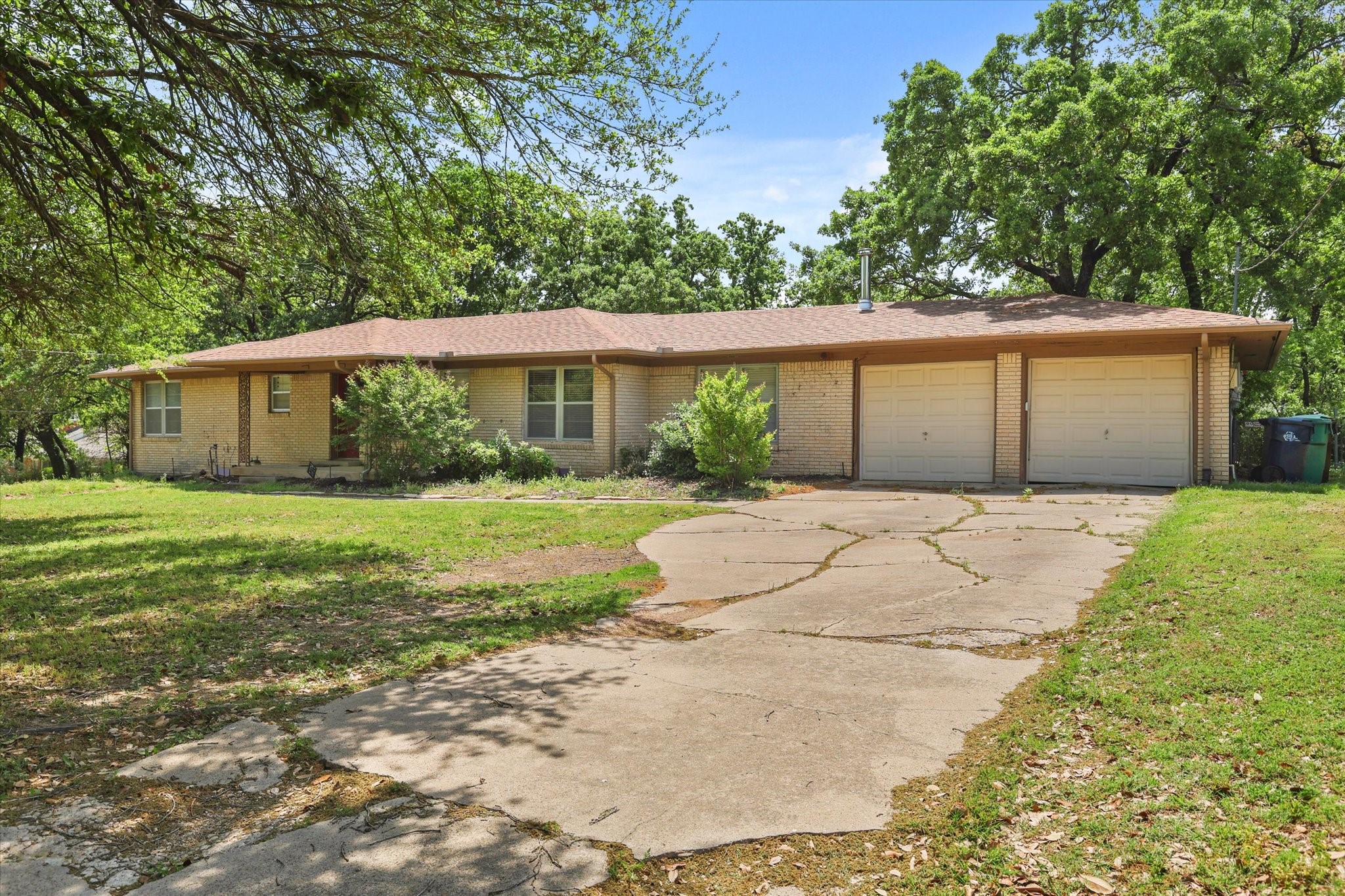 1214 Emerson Lane , Denton, TX, 76209 | 20939280 | Realty Texas LLC