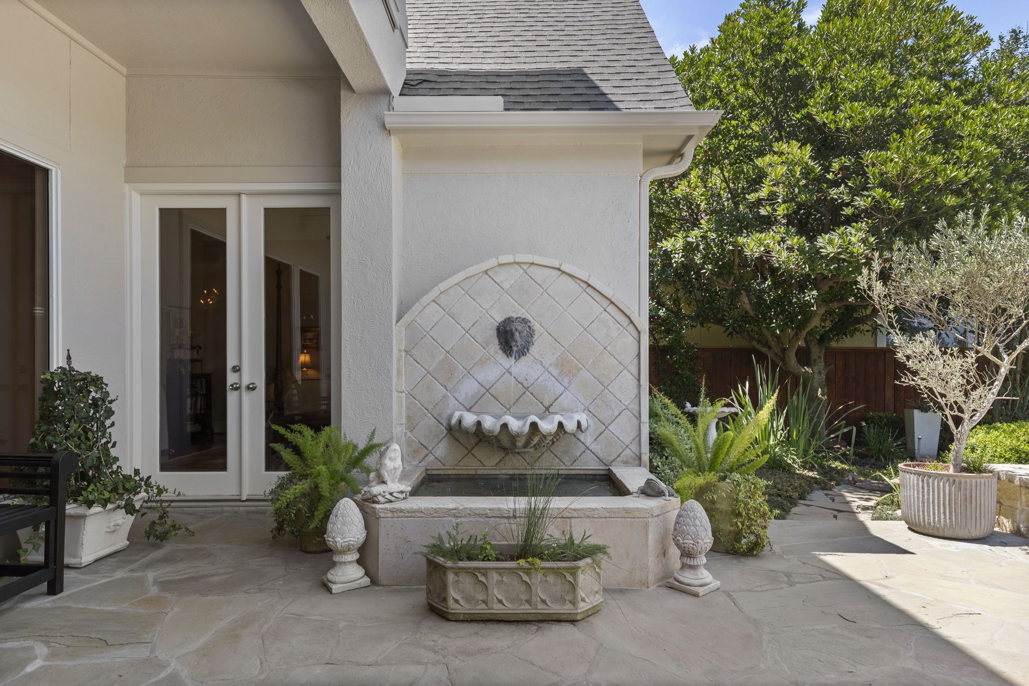 7 St Christopher Court , Sugar Land, TX, 77479 | 2357504 | Realty Texas LLC