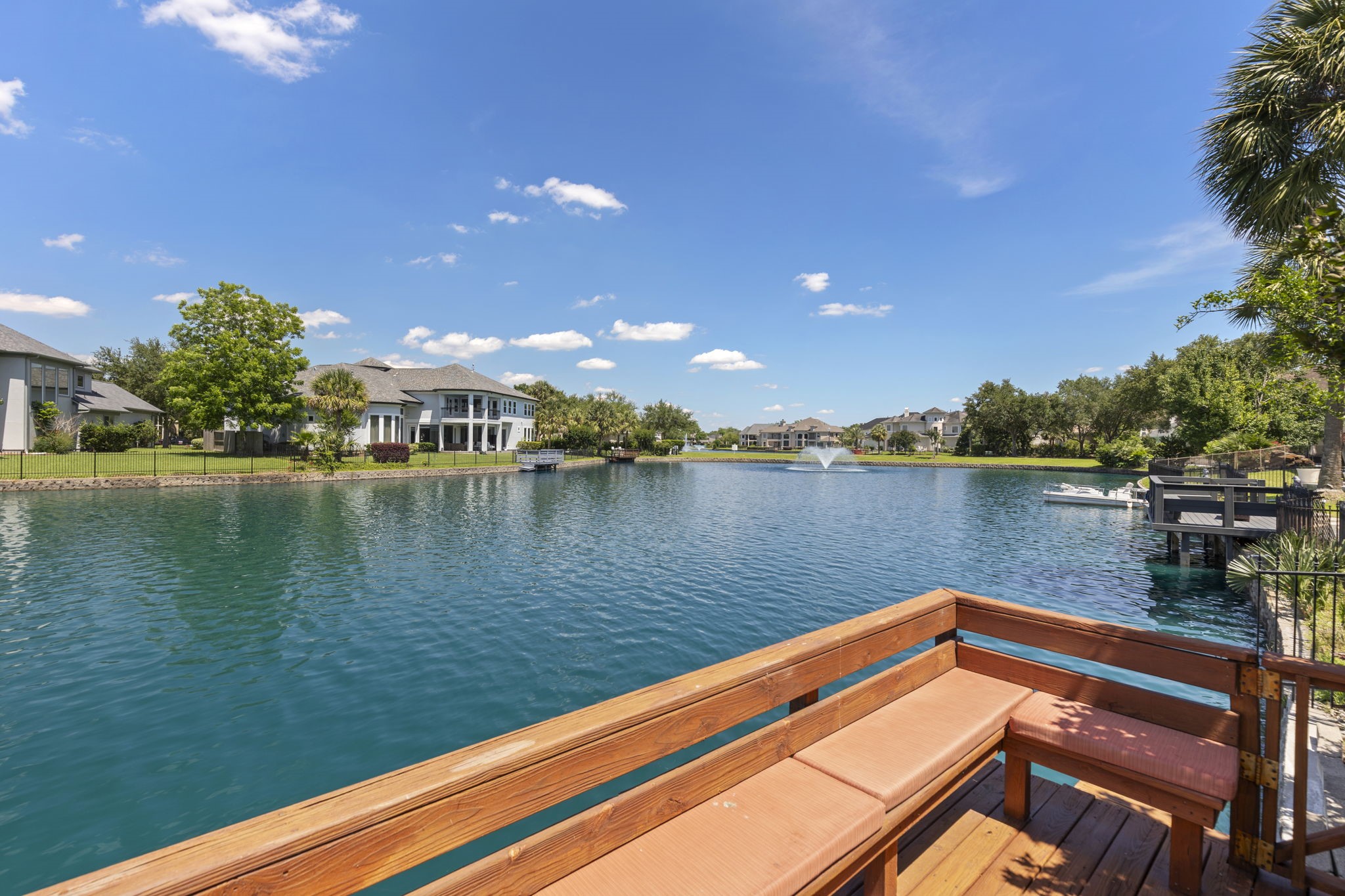 7 St Christopher Court , Sugar Land, TX, 77479 | 2357504 | Realty Texas LLC
