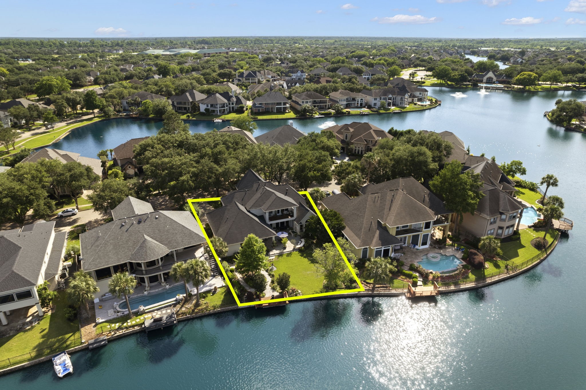 7 St Christopher Court , Sugar Land, TX, 77479 | 2357504 | Realty Texas LLC