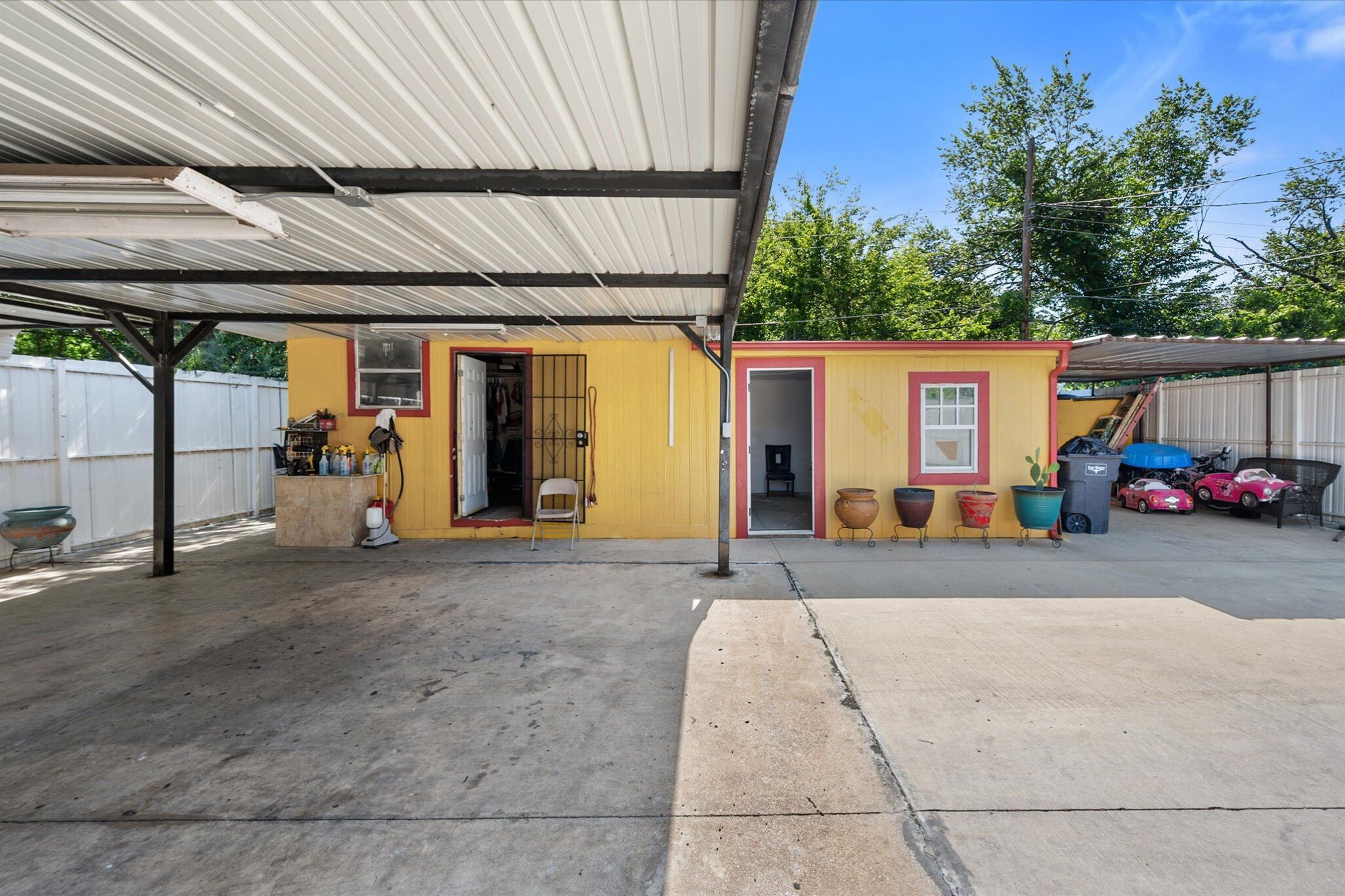 1017 S Newark Avenue , Fort Worth, TX, 76105 | 20931977 | Realty Texas LLC
