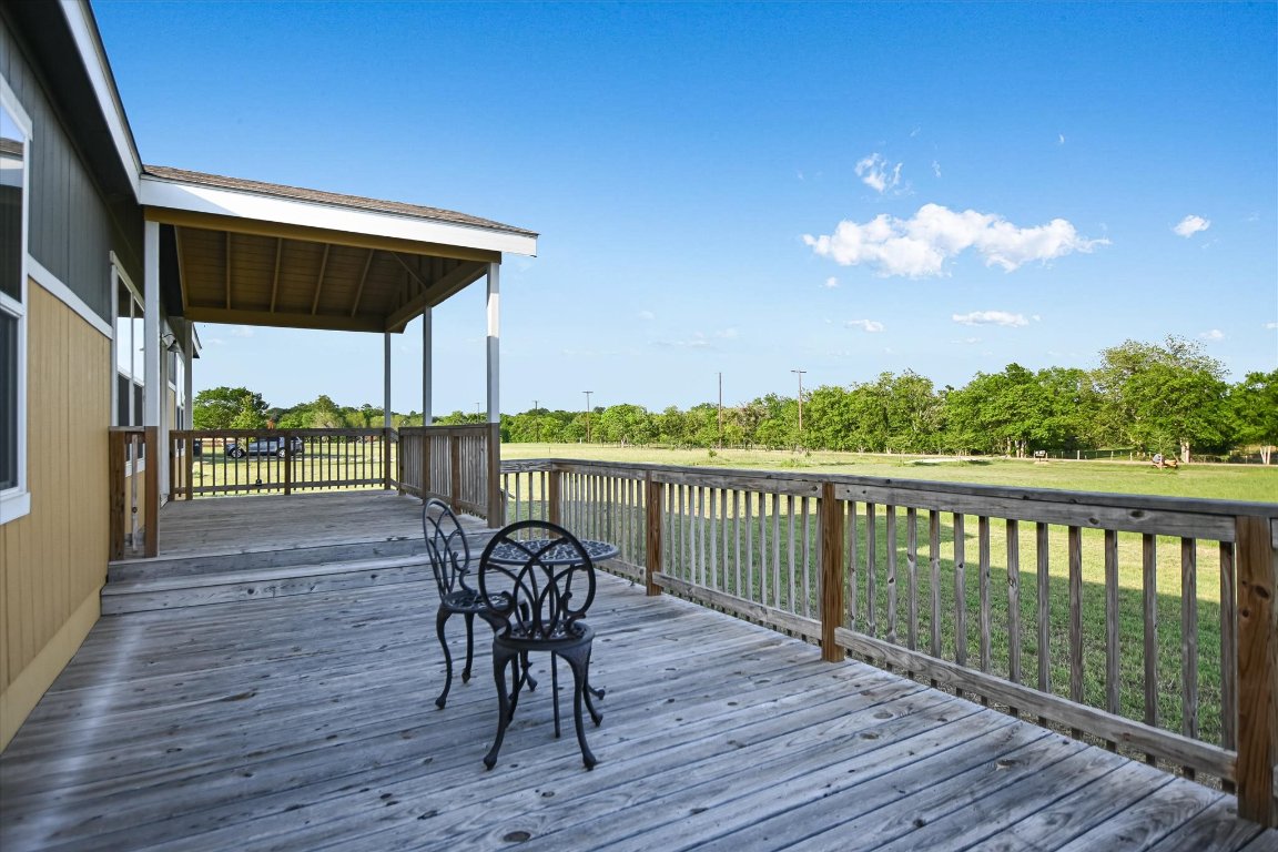 202 Lazy River Lane , Elgin, TX, 78621 | 6101337 | Realty Texas LLC