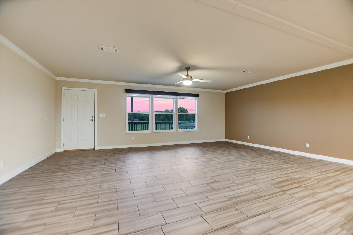 202 Lazy River Lane , Elgin, TX, 78621 | 6101337 | Realty Texas LLC