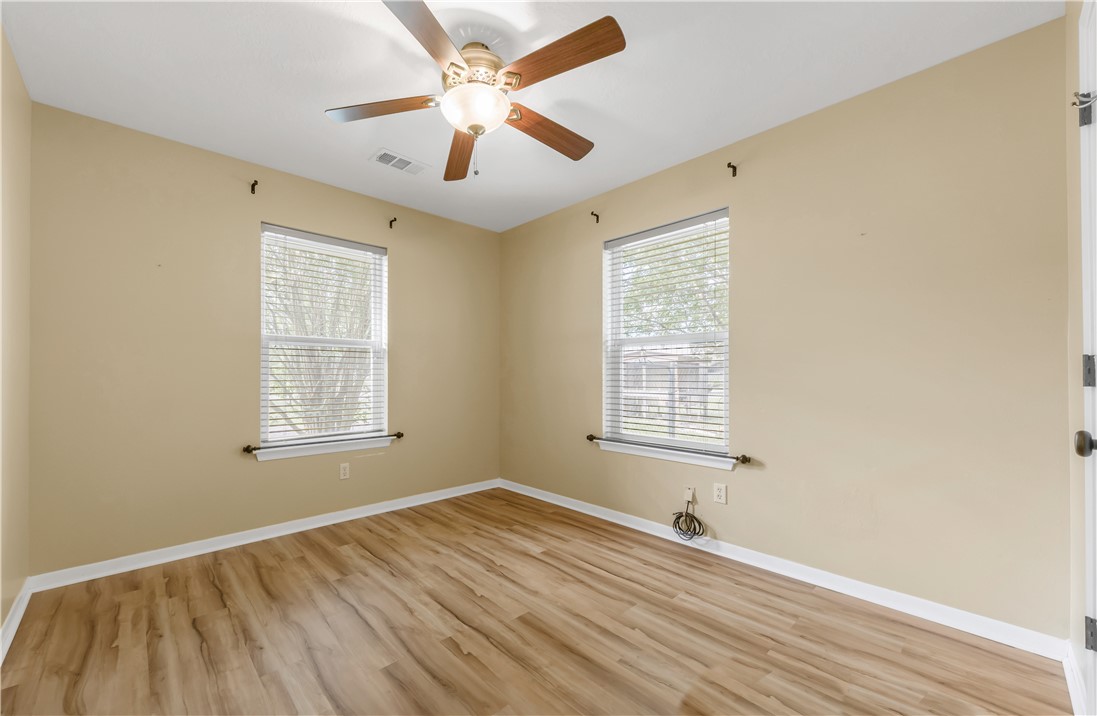 9939 County Road 272 , Somerville, TX, 77879 | 25005820 | Realty Texas LLC