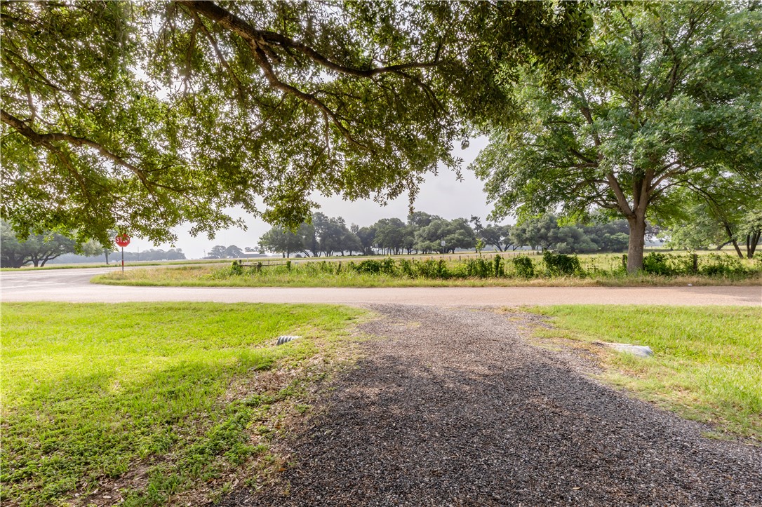 9939 County Road 272 , Somerville, TX, 77879 | 25005820 | Realty Texas LLC
