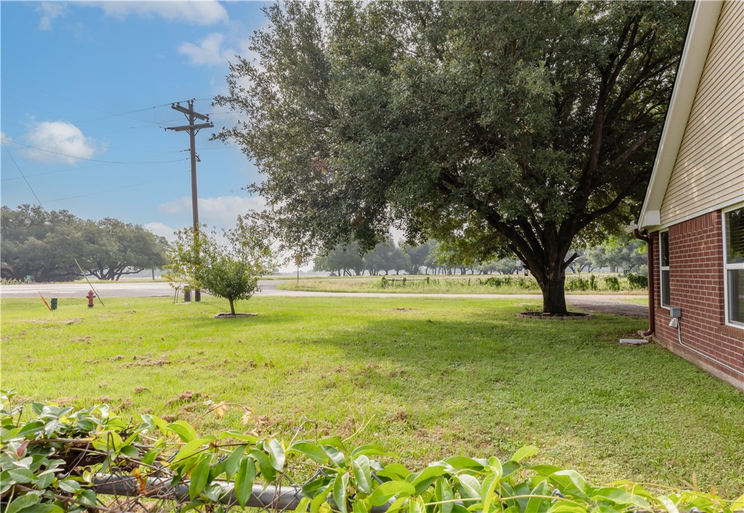 9939 County Road 272 , Somerville, TX, 77879 | 25005820 | Realty Texas LLC