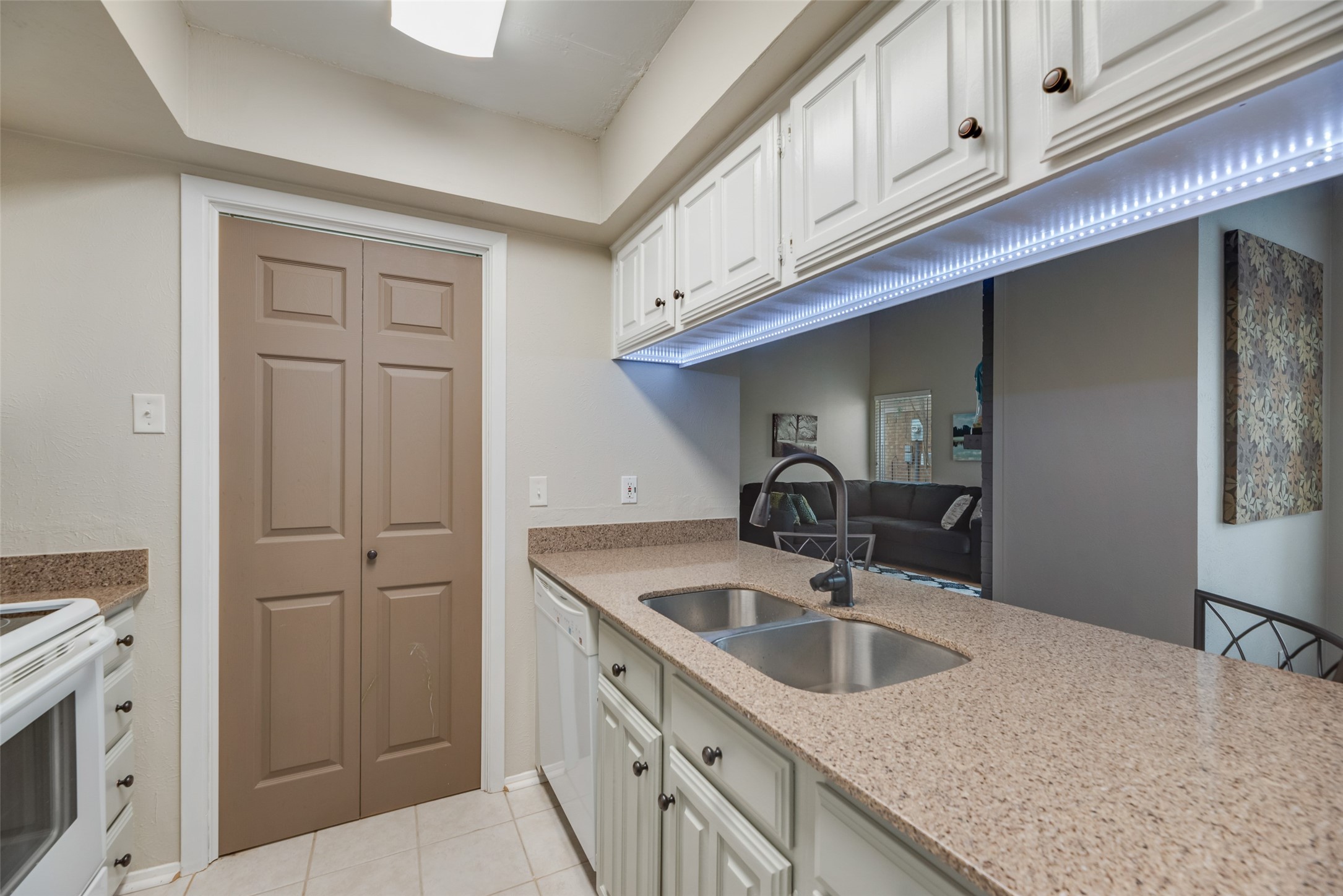 2662 Via Los Altos , Carrollton, TX, 75006 | 20938596 | Realty Texas LLC