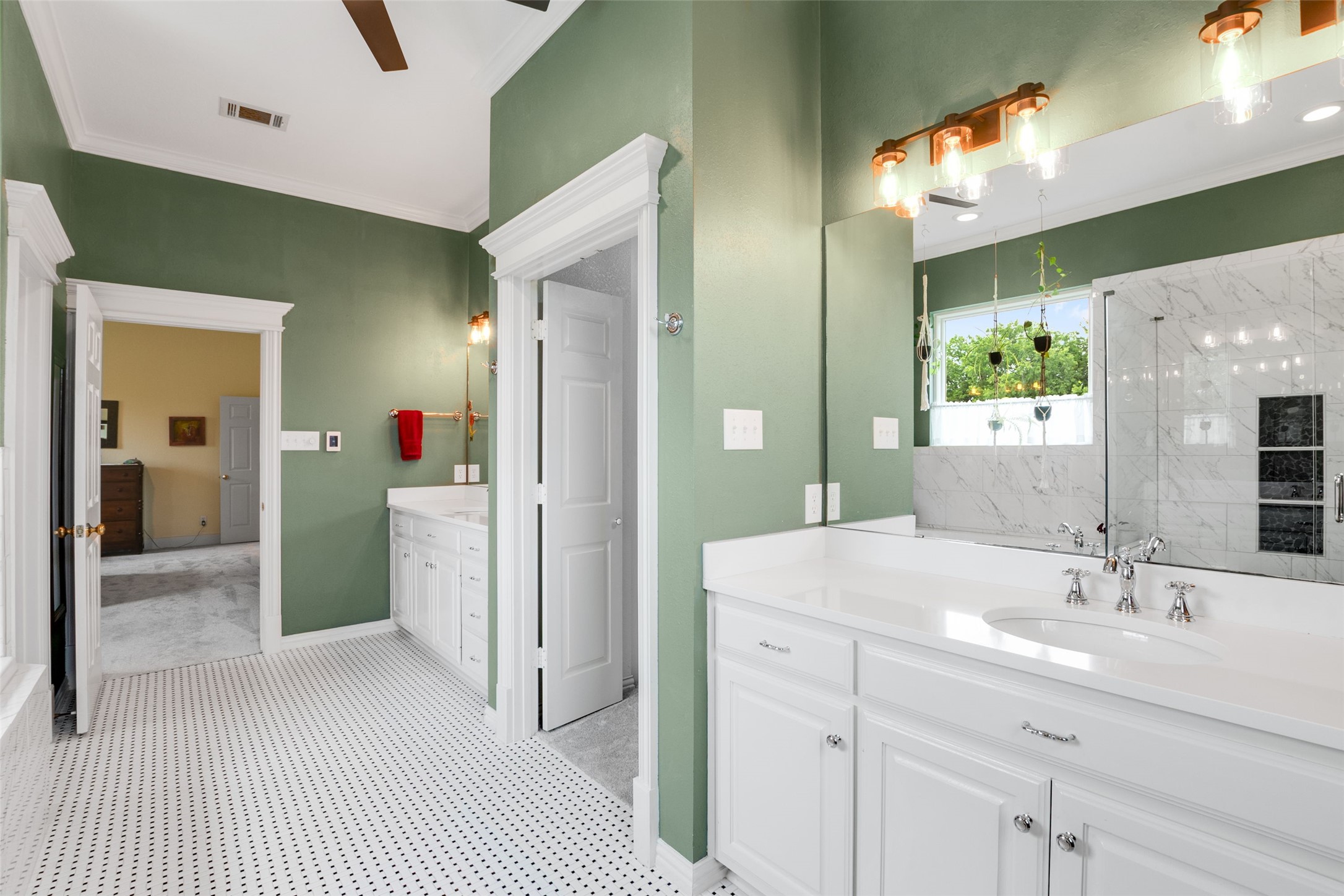 404 High Meadow Lane , Heath, TX, 75032 | 20938348 | Realty Texas LLC