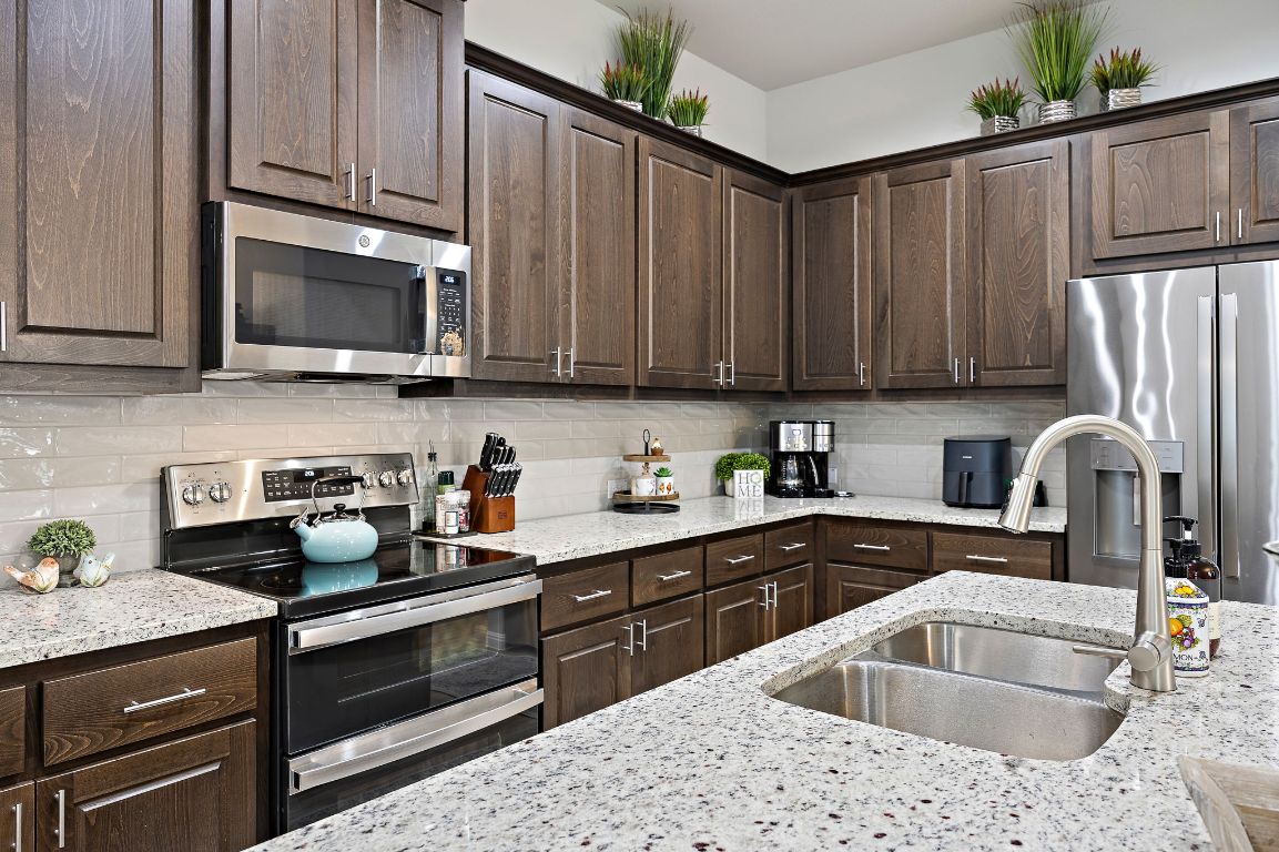109 Scenic Hills Circle , Georgetown, TX, 78628 | 5795486 | Realty Texas LLC