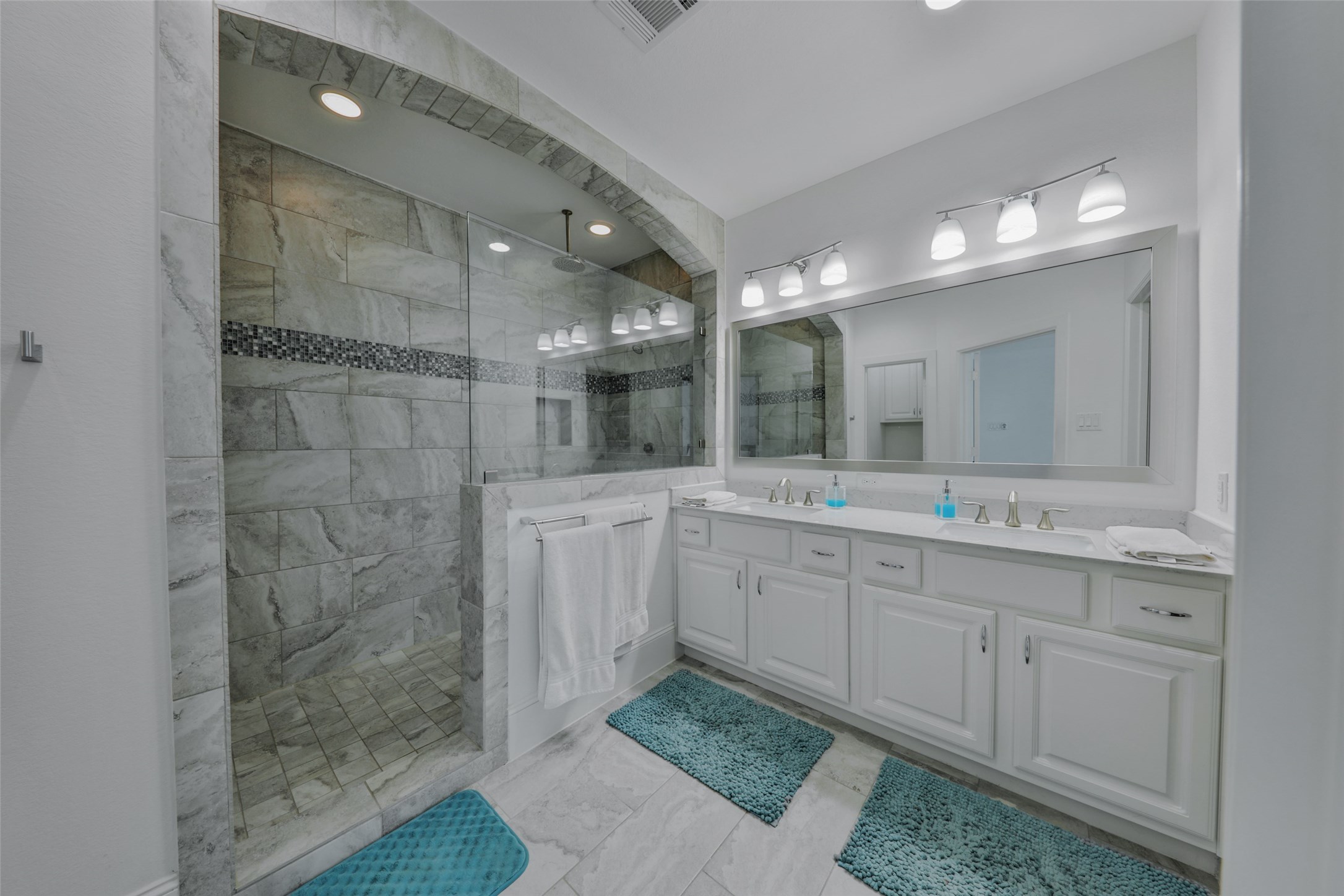 11015 Ayrshire Park Lane , Houston, TX, 77043 | 7499470 | Realty Texas LLC