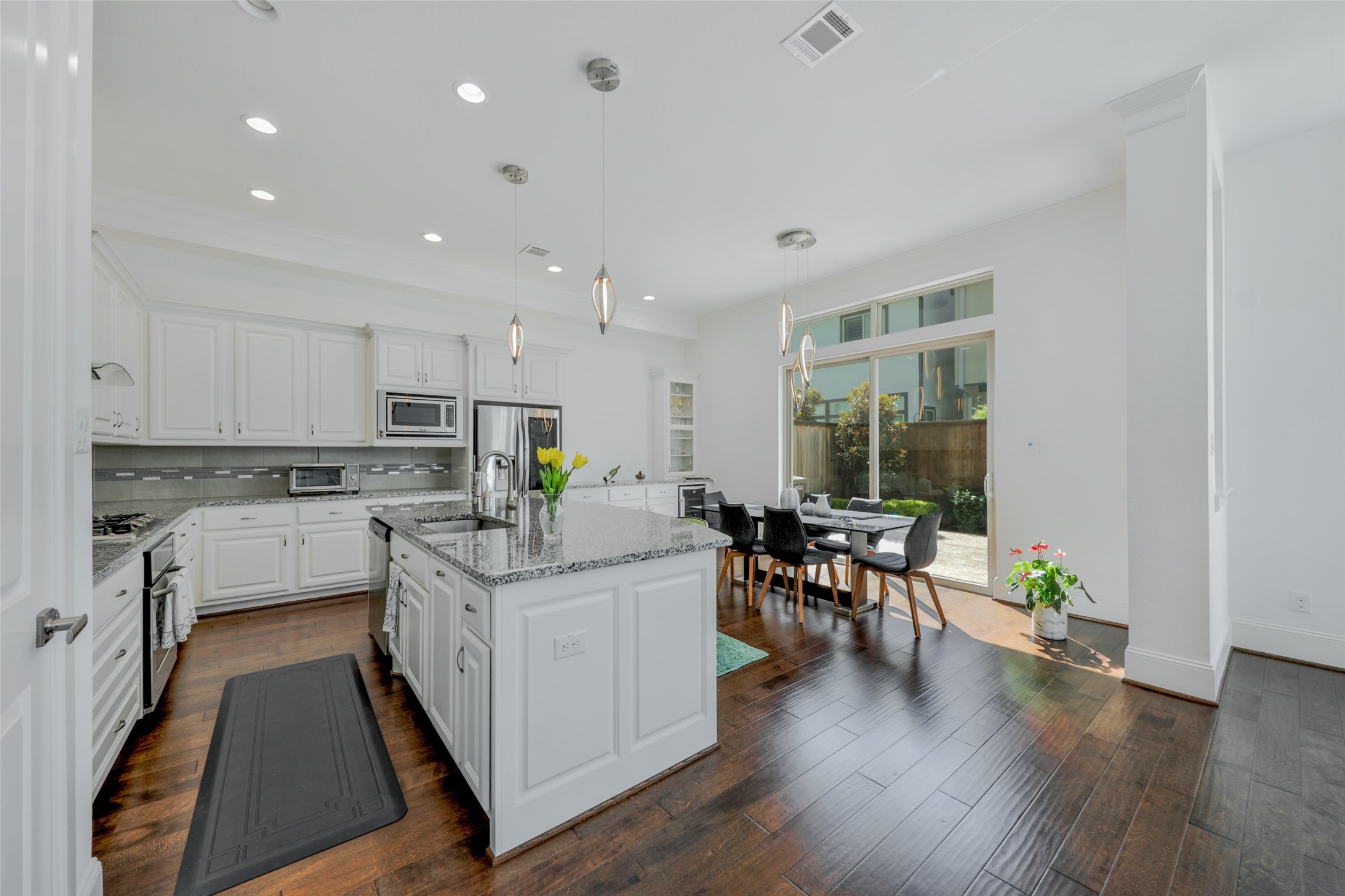 11015 Ayrshire Park Lane , Houston, TX, 77043 | 7499470 | Realty Texas LLC