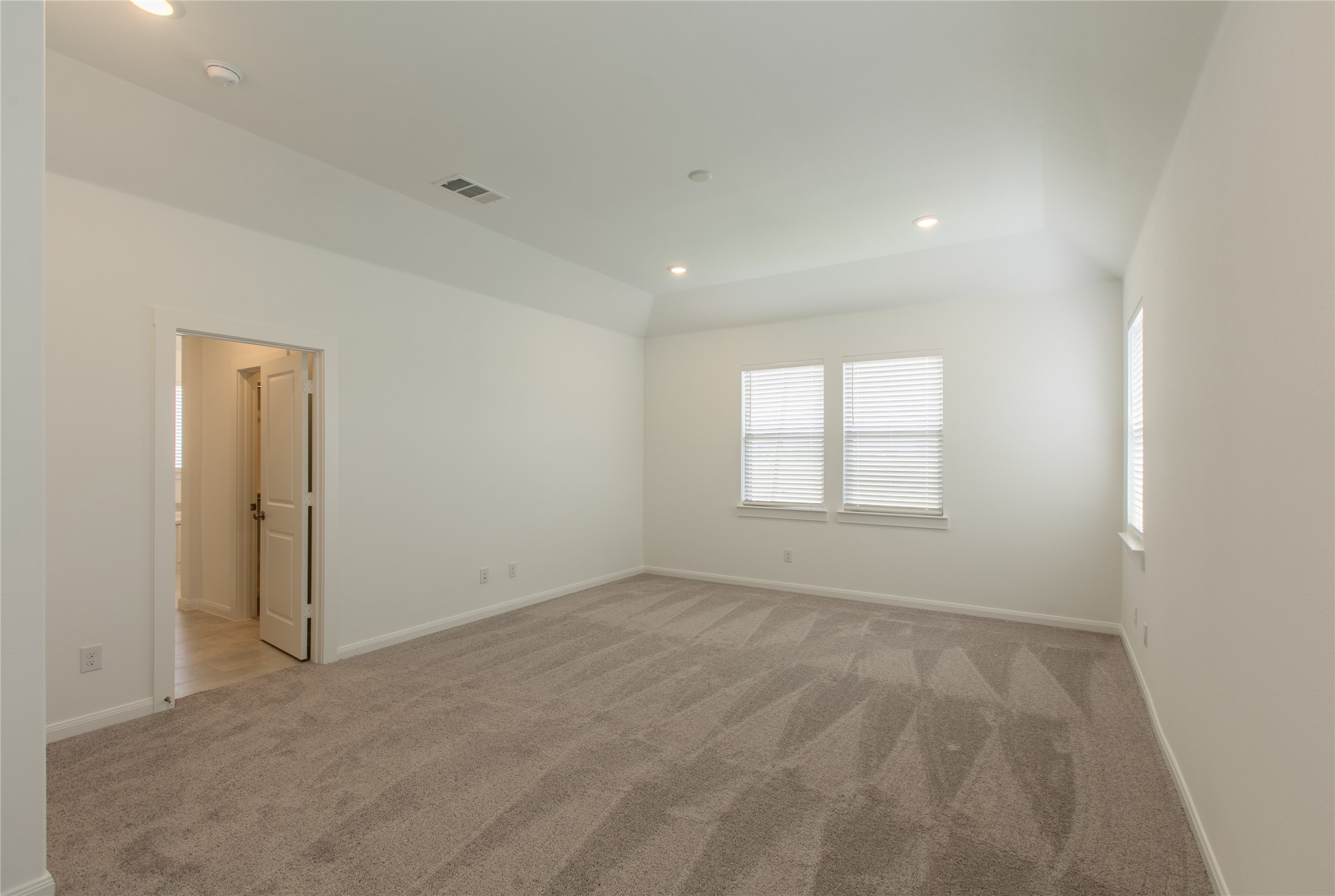 2141 Bonnell Street , Carrollton, TX, 75010 | 20940018 | Realty Texas LLC
