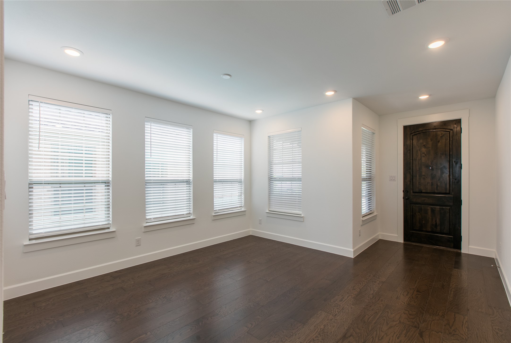 2141 Bonnell Street , Carrollton, TX, 75010 | 20940018 | Realty Texas LLC
