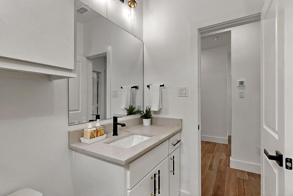 704 Witt , Wolfe City, TX, 75496 | 20940072 | Realty Texas LLC