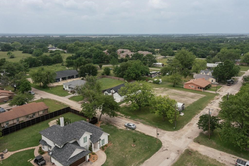 704 Witt , Wolfe City, TX, 75496 | 20940072 | Realty Texas LLC
