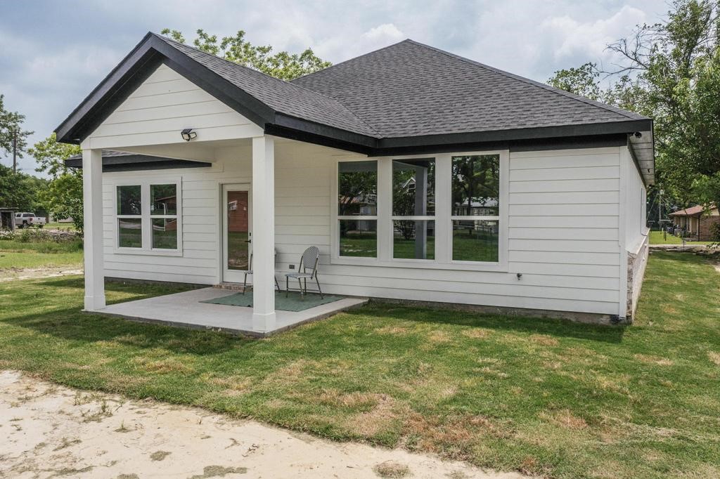 704 Witt , Wolfe City, TX, 75496 | 20940072 | Realty Texas LLC
