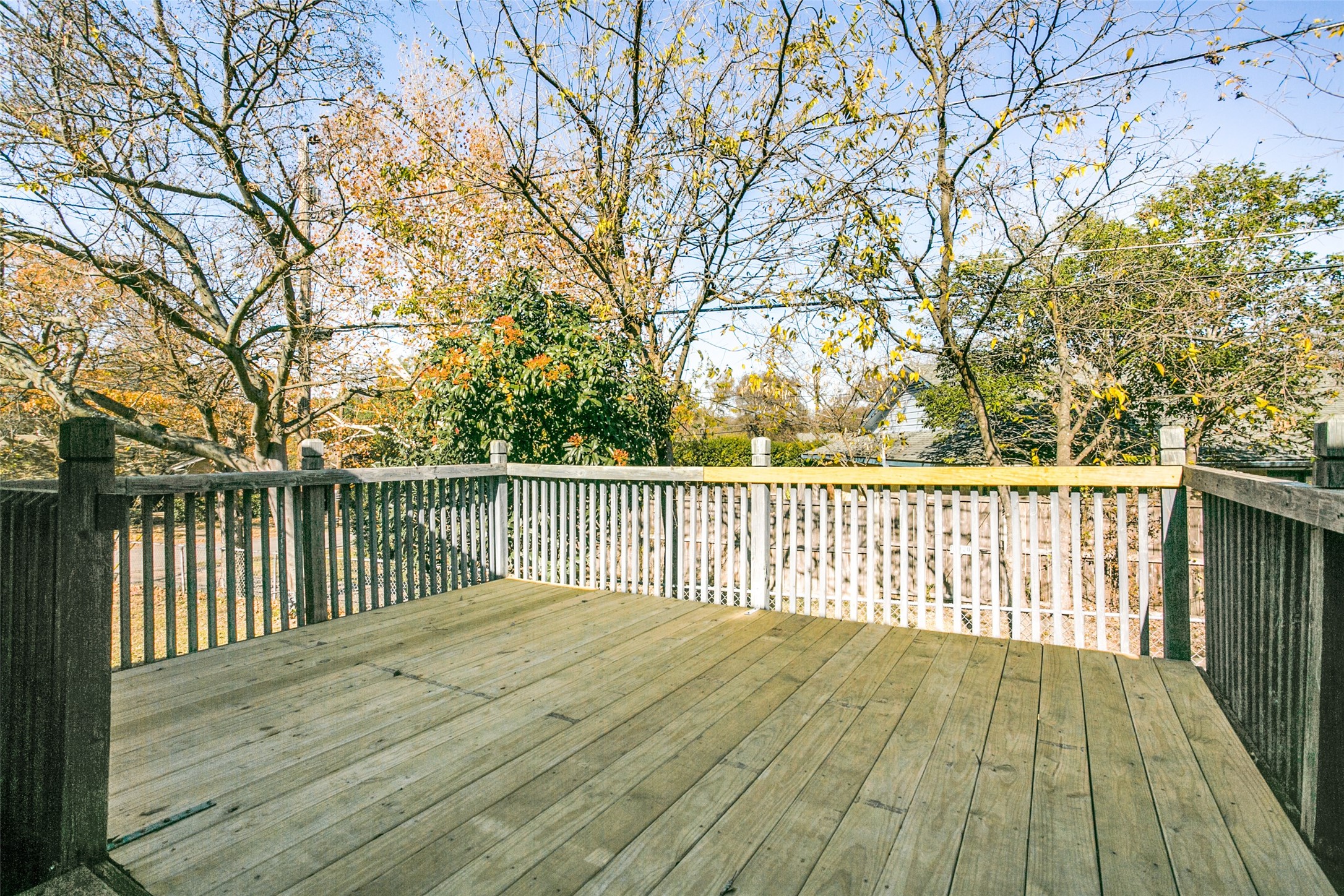 9022 Hackney Lane , Dallas, TX, 75238 | 20938332 | Realty Texas LLC