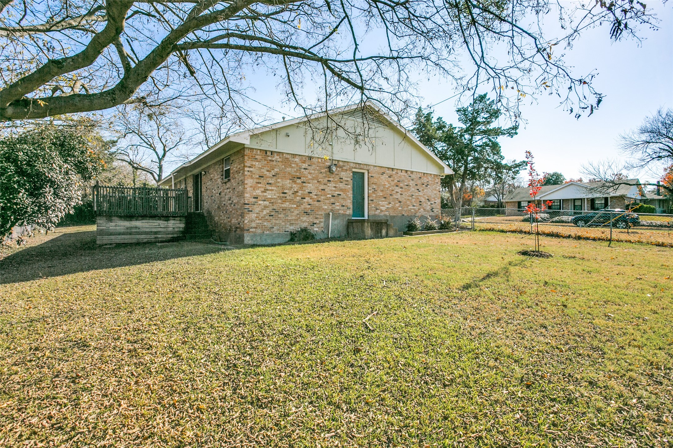 9022 Hackney Lane , Dallas, TX, 75238 | 20938332 | Realty Texas LLC