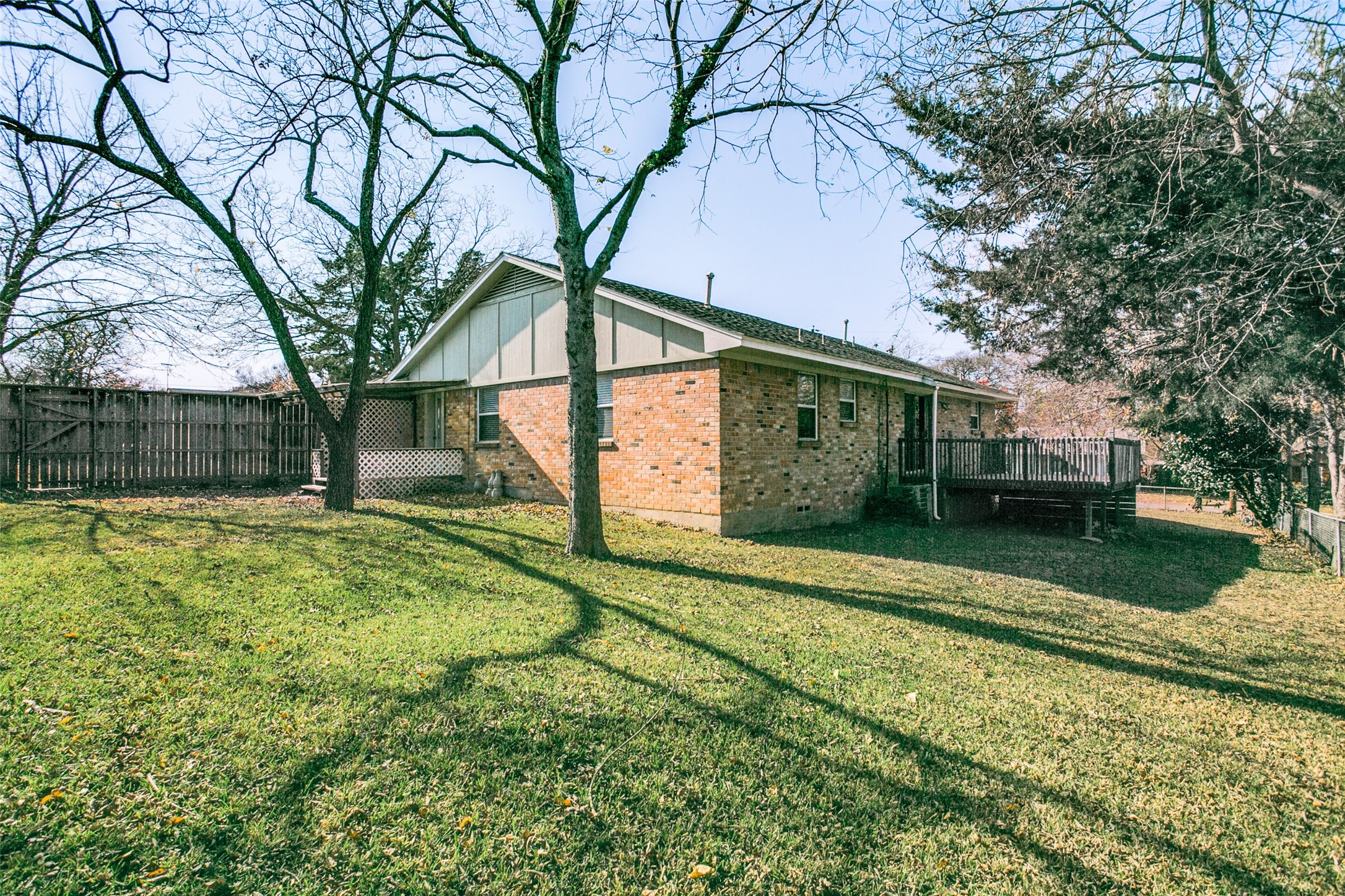 9022 Hackney Lane , Dallas, TX, 75238 | 20938332 | Realty Texas LLC