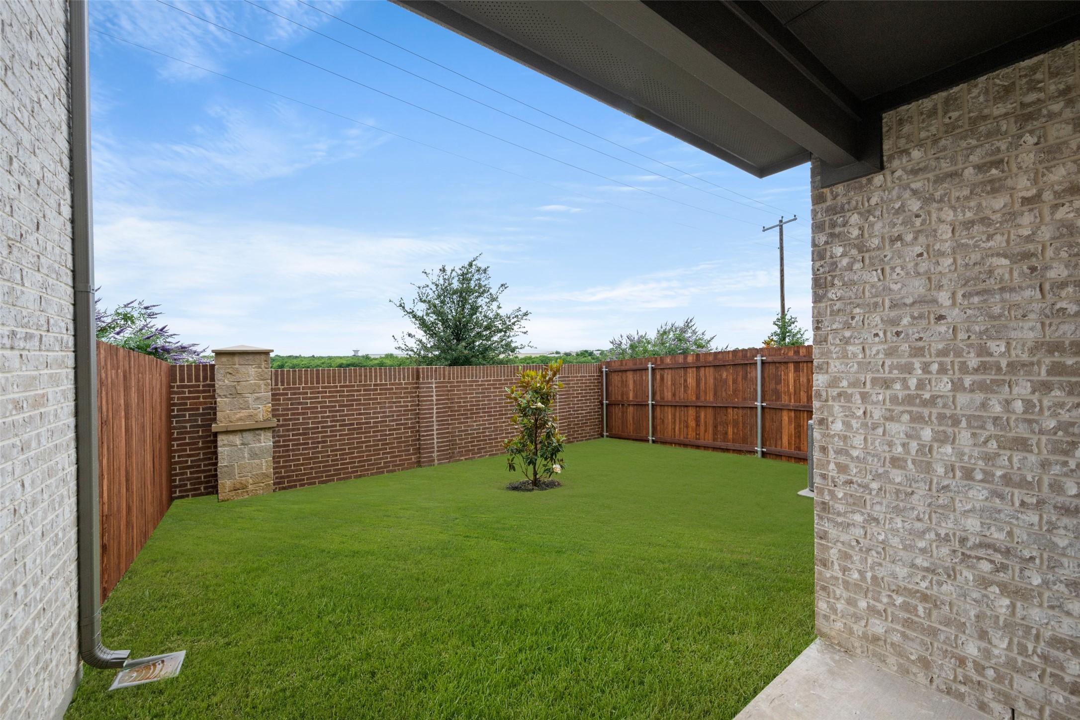 648 Sandiford , Mansfield, TX, 76063 | 20940226 | Realty Texas LLC
