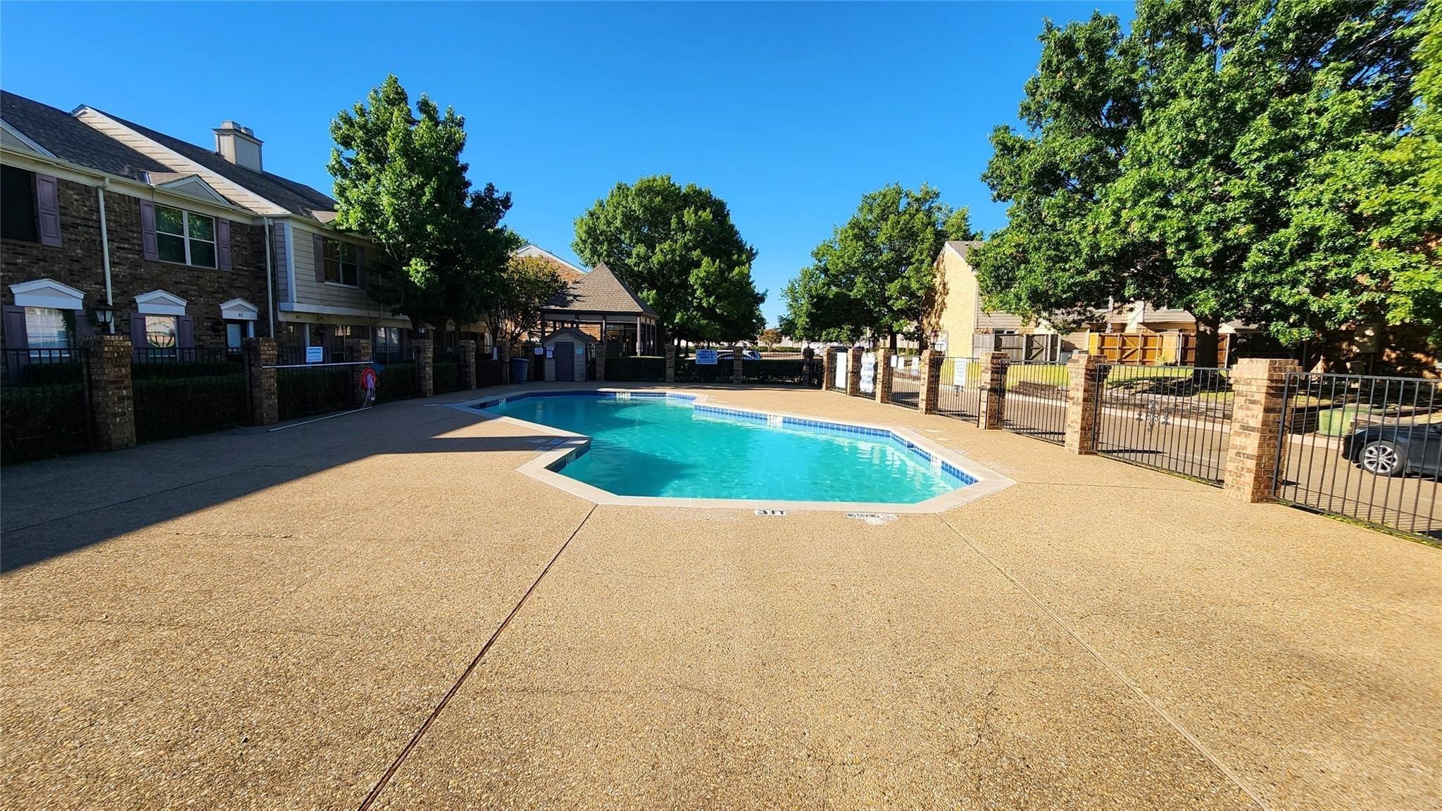 617 Carriagehouse Lane E2 , Garland, TX, 75040 | 20933279 | Realty Texas LLC