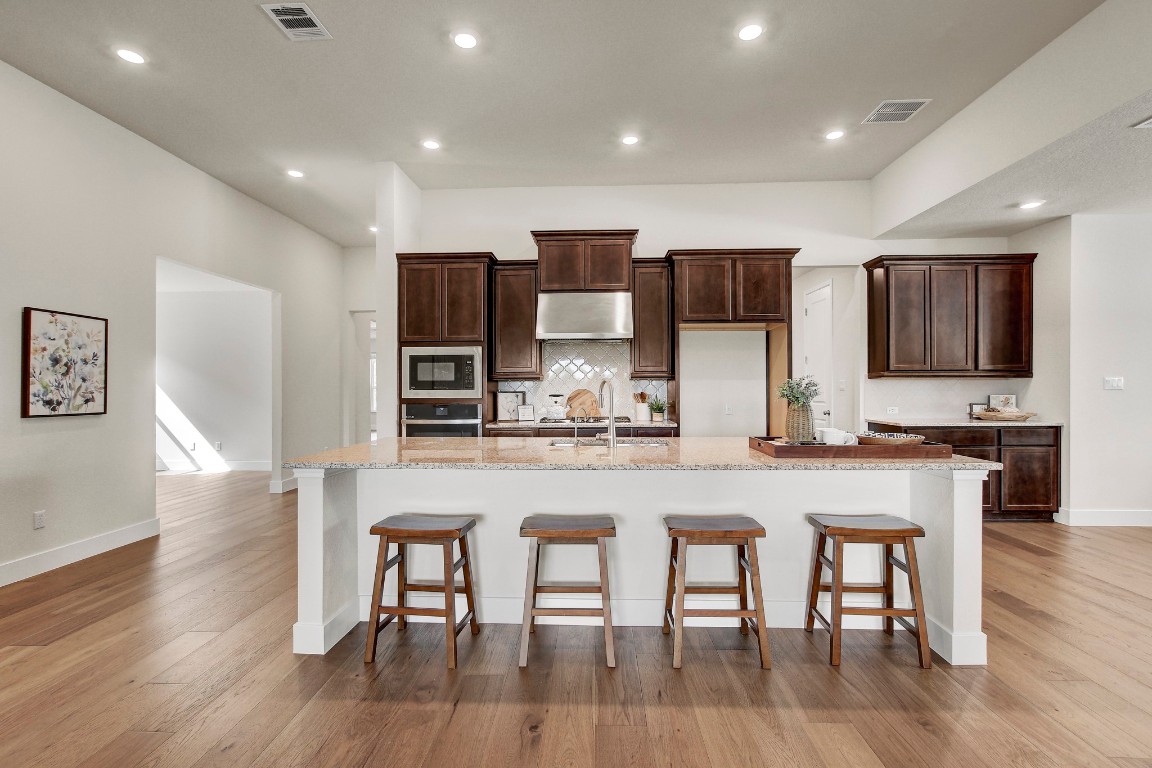 991 Arrowhead Ranch Boulevard , Dripping Springs, TX, 78620 | 3907520 | Realty Texas LLC