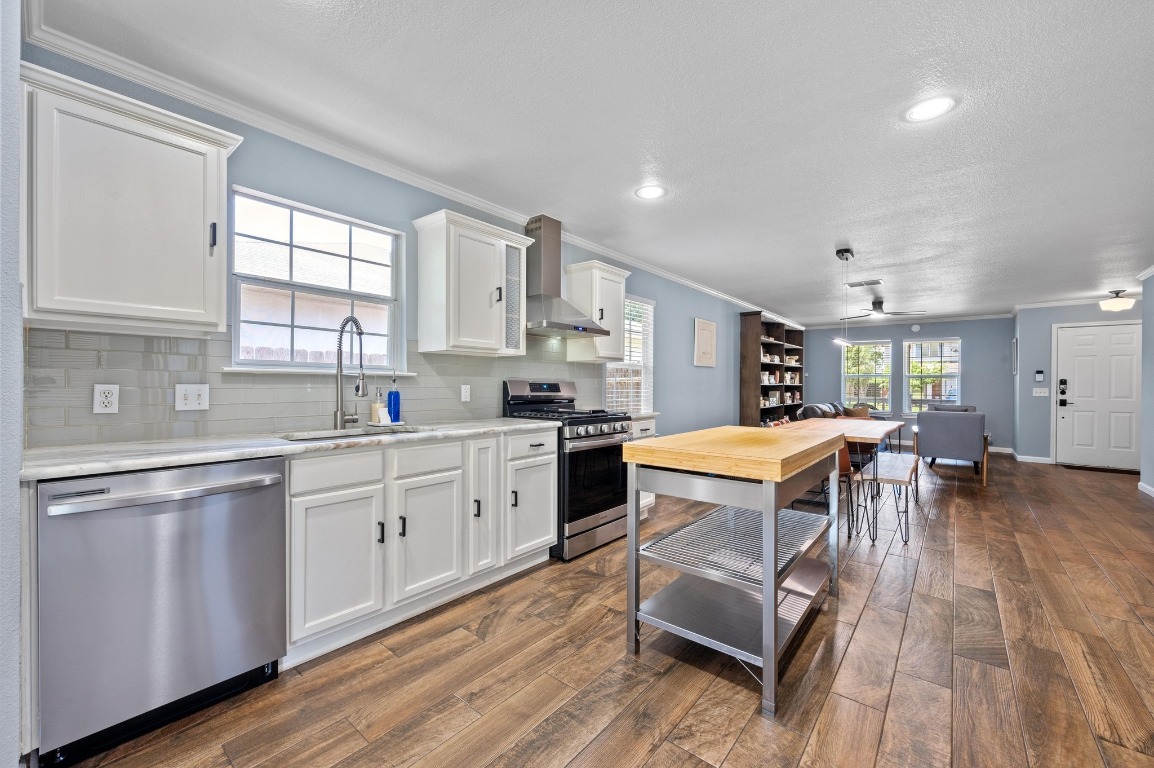 6725 Broad Brook Drive , Austin, TX, 78747 | 8019432 | Realty Texas LLC