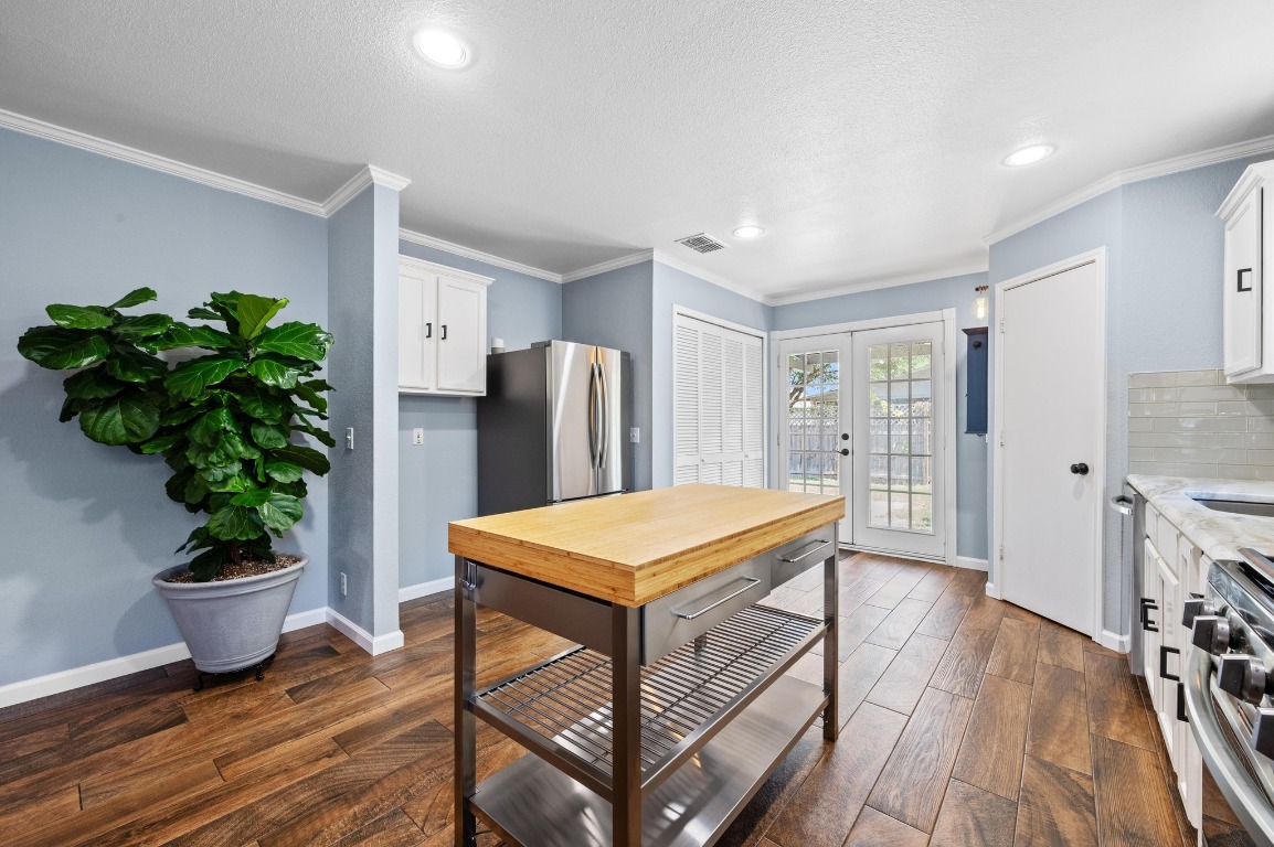 6725 Broad Brook Drive , Austin, TX, 78747 | 8019432 | Realty Texas LLC