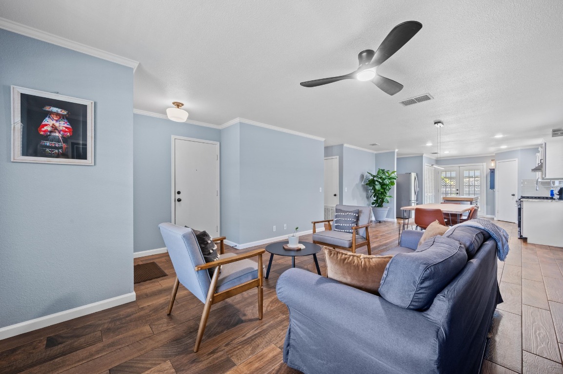 6725 Broad Brook Drive , Austin, TX, 78747 | 8019432 | Realty Texas LLC