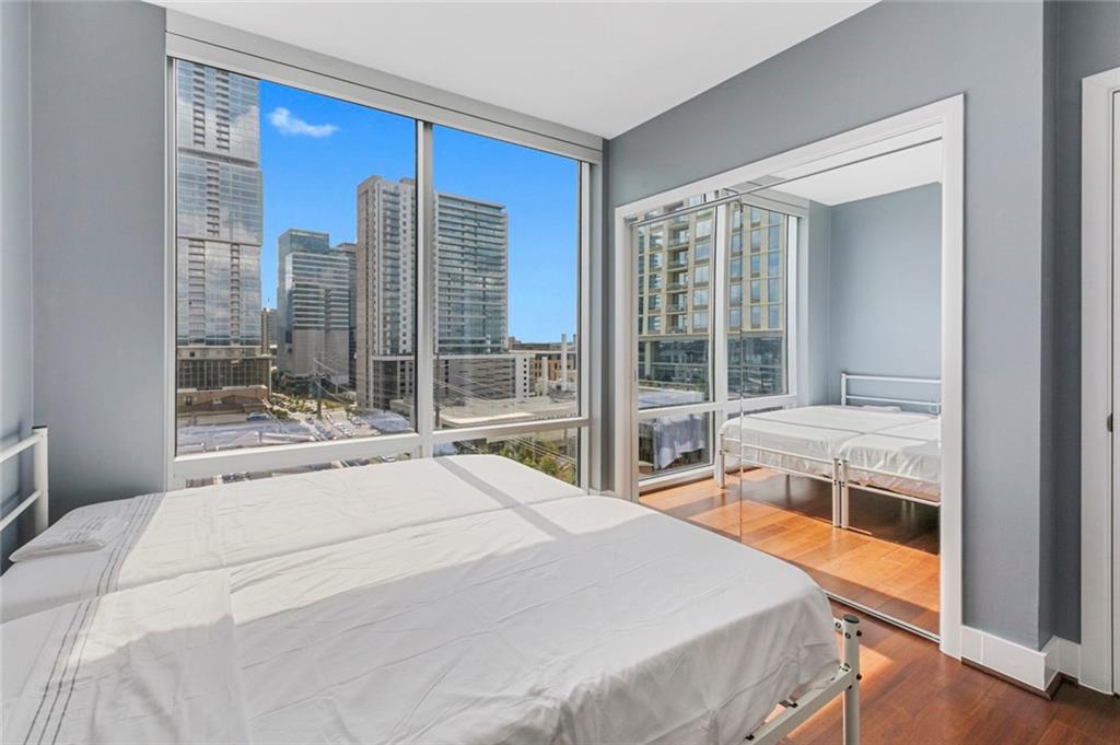 300 Bowie Street 1103 , Austin, TX, 78703 | 2504720 | Realty Texas LLC
