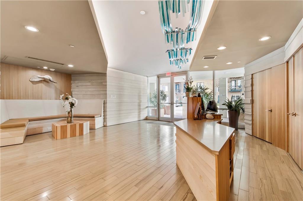 300 Bowie Street 1103 , Austin, TX, 78703 | 2504720 | Realty Texas LLC