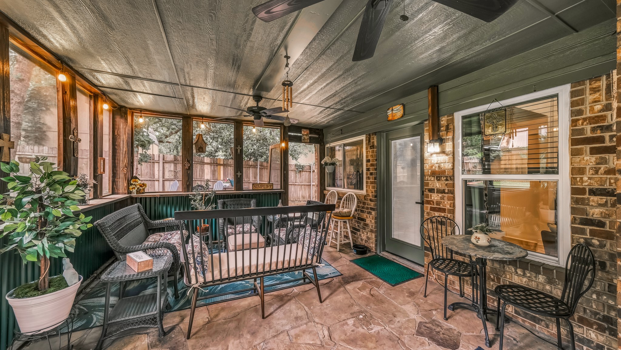 801 Lake Crest Parkway , Azle, TX, 76020 | 20890293 | Realty Texas LLC