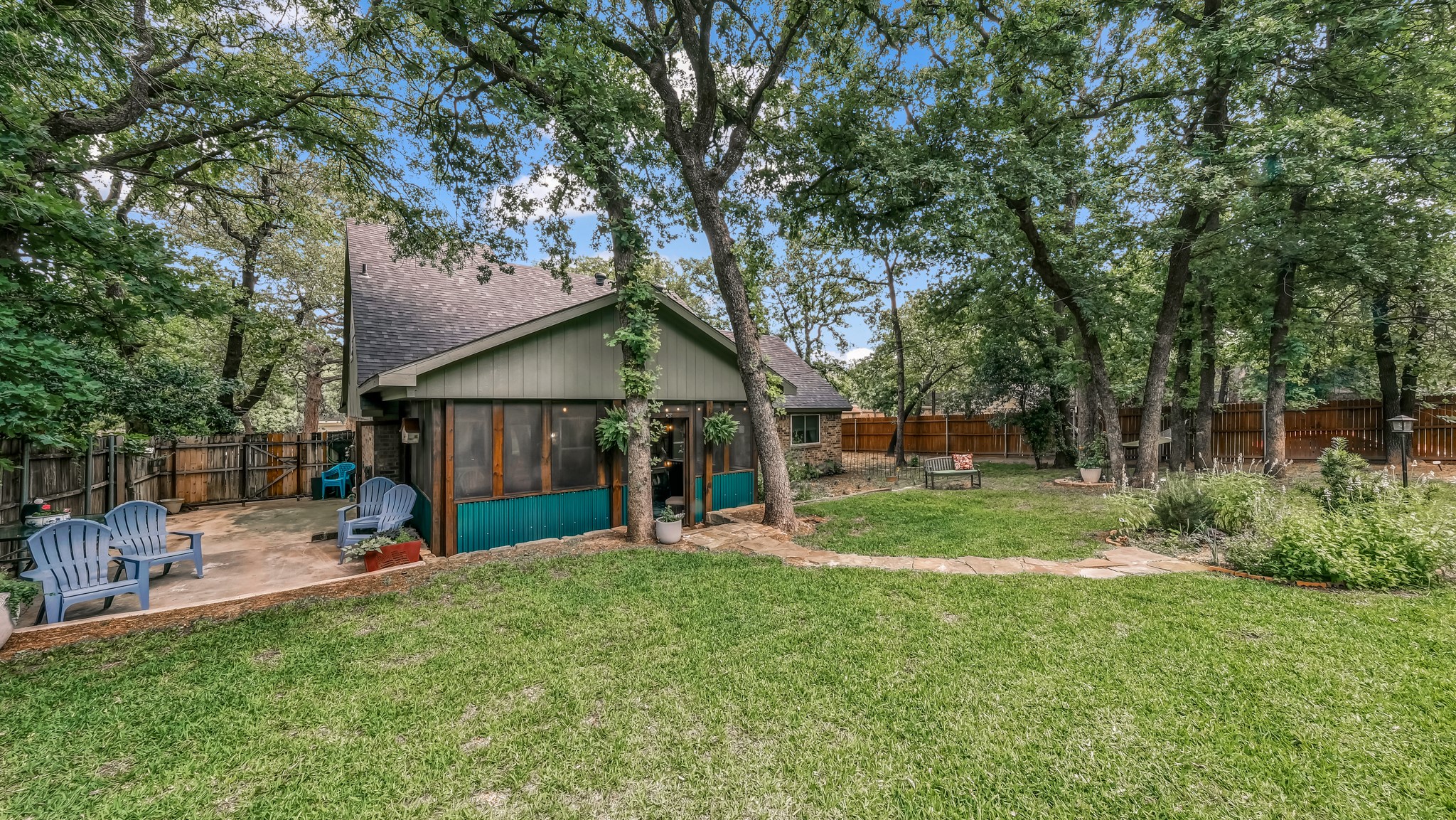 801 Lake Crest Parkway , Azle, TX, 76020 | 20890293 | Realty Texas LLC
