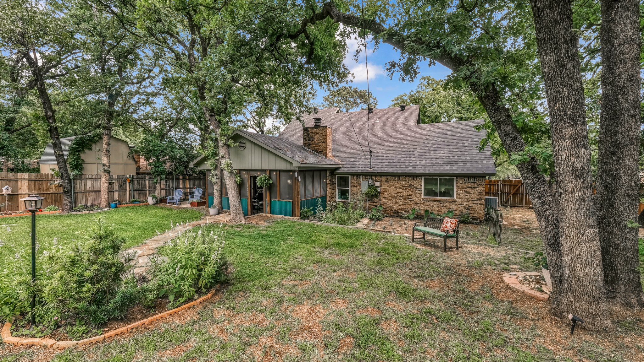801 Lake Crest Parkway , Azle, TX, 76020 | 20890293 | Realty Texas LLC
