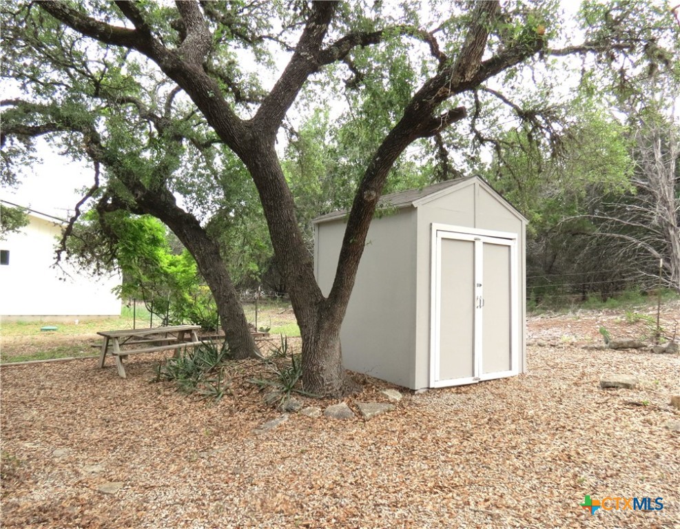 103 W Outer Drive , Canyon Lake, TX, 78133 | 580420 | Realty Texas LLC