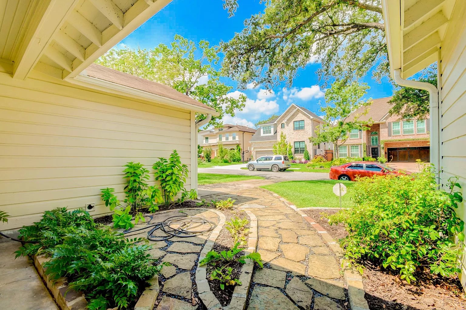 4405 Effie Street , Bellaire, TX, 77401 | 87180419 | Realty Texas LLC
