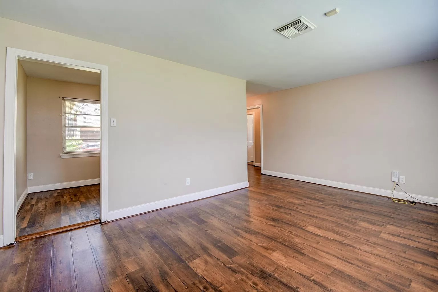 4405 Effie Street , Bellaire, TX, 77401 | 87180419 | Realty Texas LLC