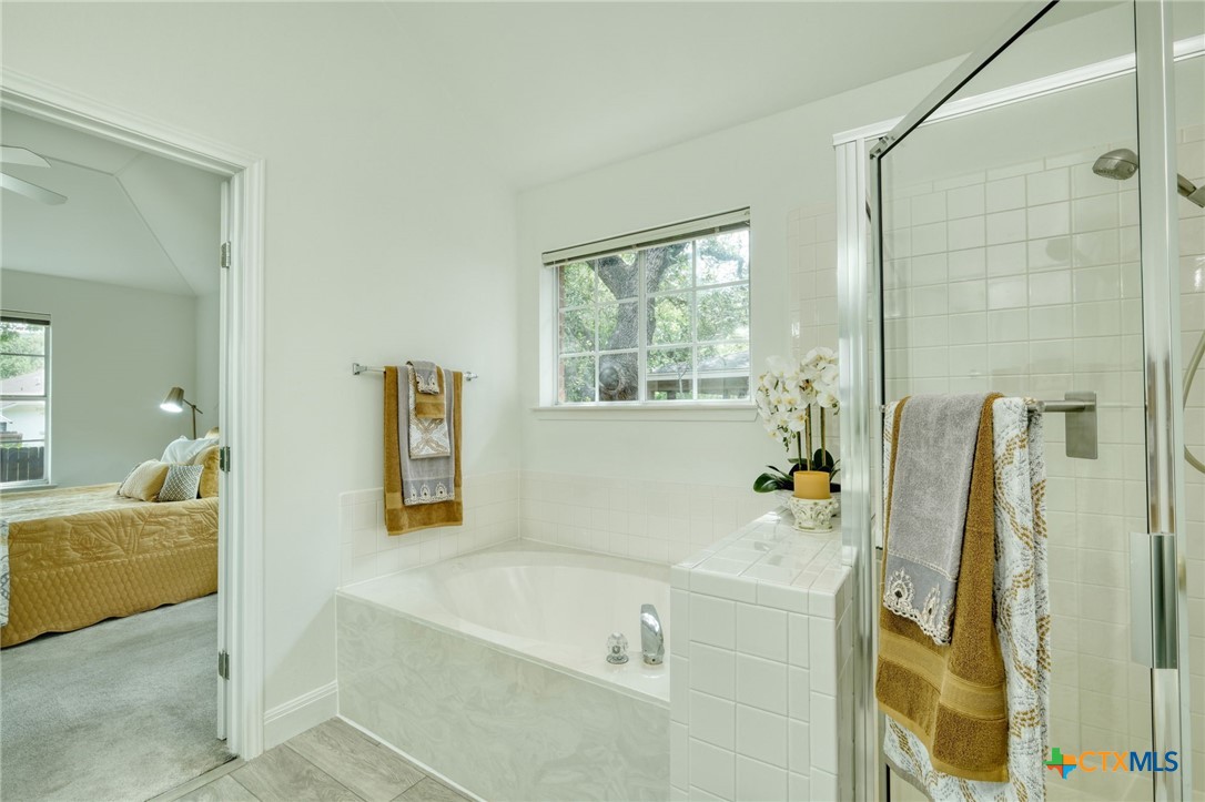 10809 Sans Souci Place , Austin, TX, 78759 | 580404 | Realty Texas LLC