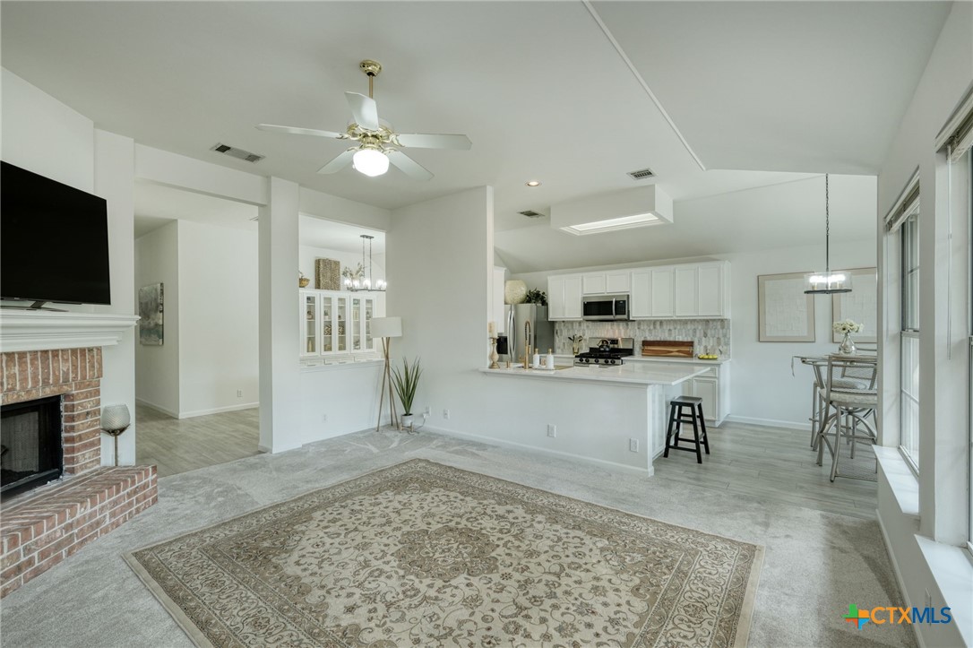 10809 Sans Souci Place , Austin, TX, 78759 | 580404 | Realty Texas LLC