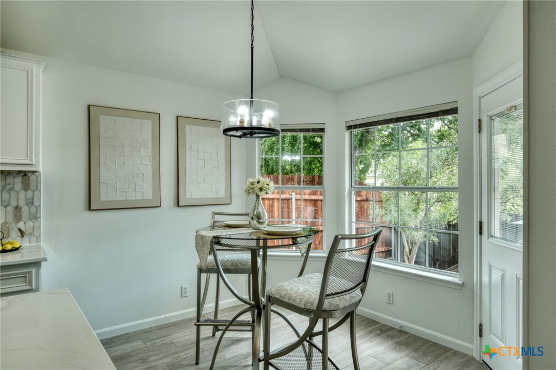 10809 Sans Souci Place , Austin, TX, 78759 | 580404 | Realty Texas LLC