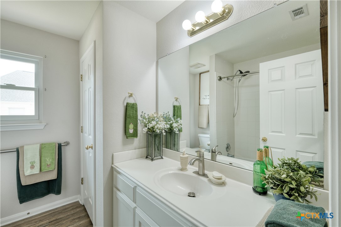 102 Bosque Drive , Hutto, TX, 78634 | 580415 | Realty Texas LLC