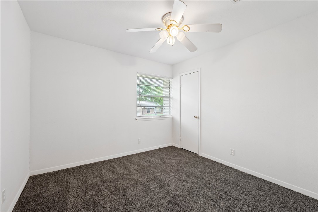 1202 Berkeley , College Station, TX, 77840 | 25005640 | Realty Texas LLC