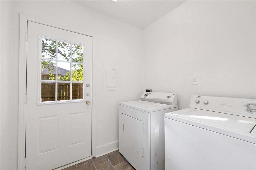 1202 Berkeley , College Station, TX, 77840 | 25005640 | Realty Texas LLC