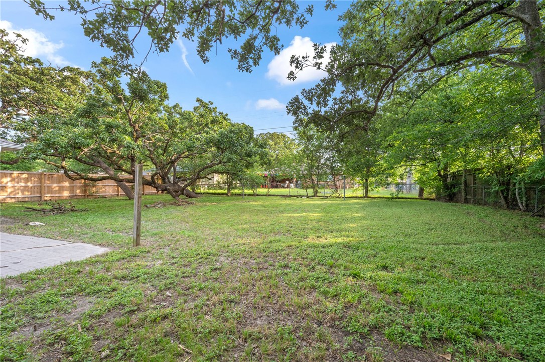 1202 Berkeley , College Station, TX, 77840 | 25005640 | Realty Texas LLC