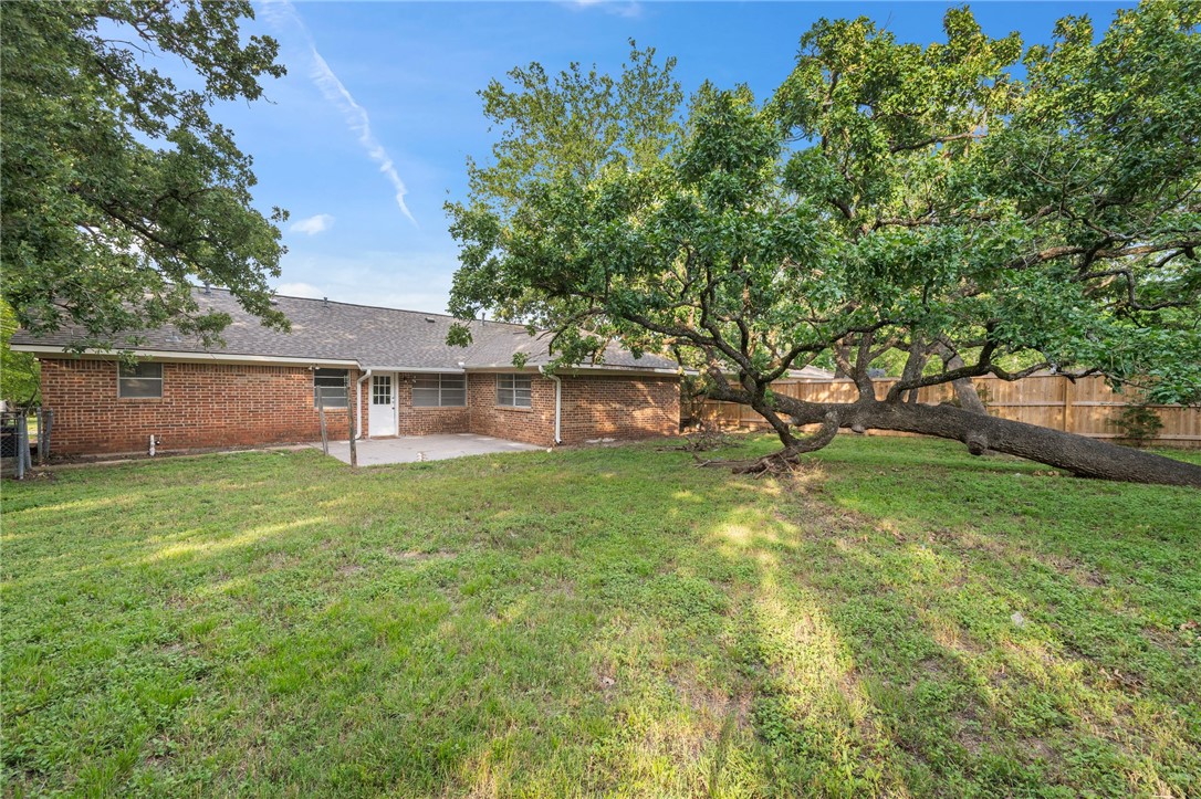 1202 Berkeley , College Station, TX, 77840 | 25005640 | Realty Texas LLC