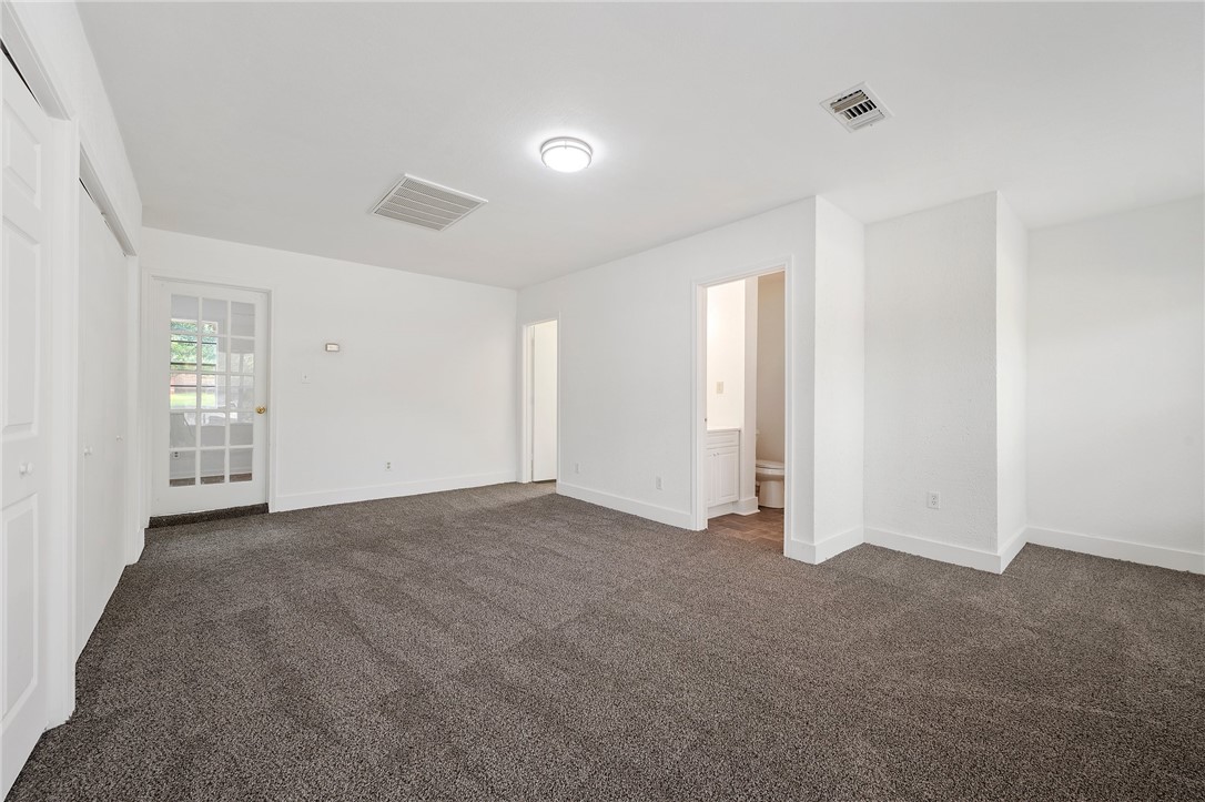 1202 Berkeley , College Station, TX, 77840 | 25005640 | Realty Texas LLC