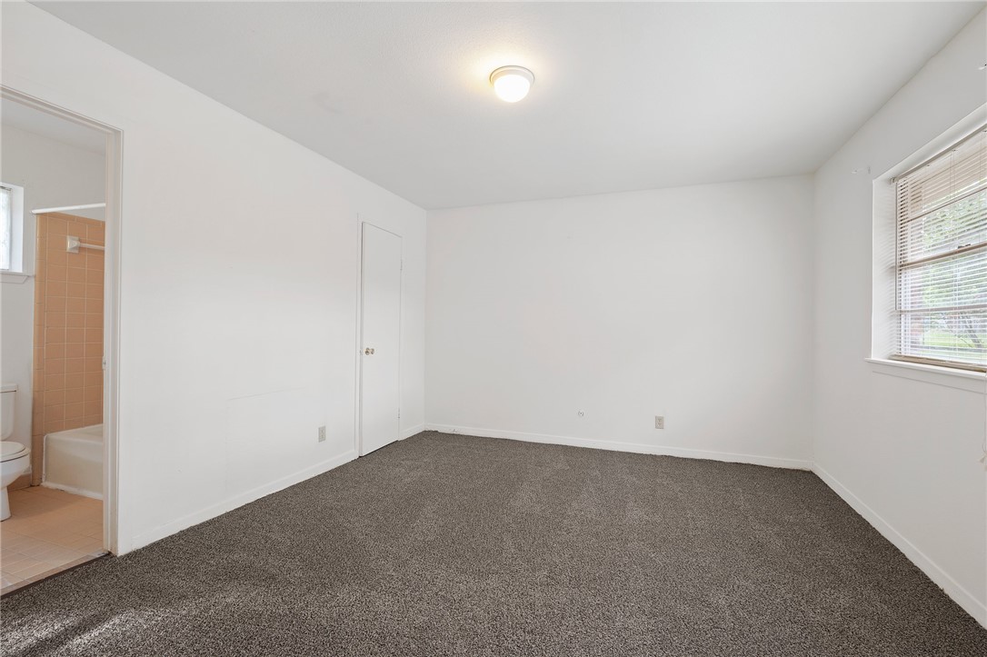 1202 Berkeley , College Station, TX, 77840 | 25005640 | Realty Texas LLC
