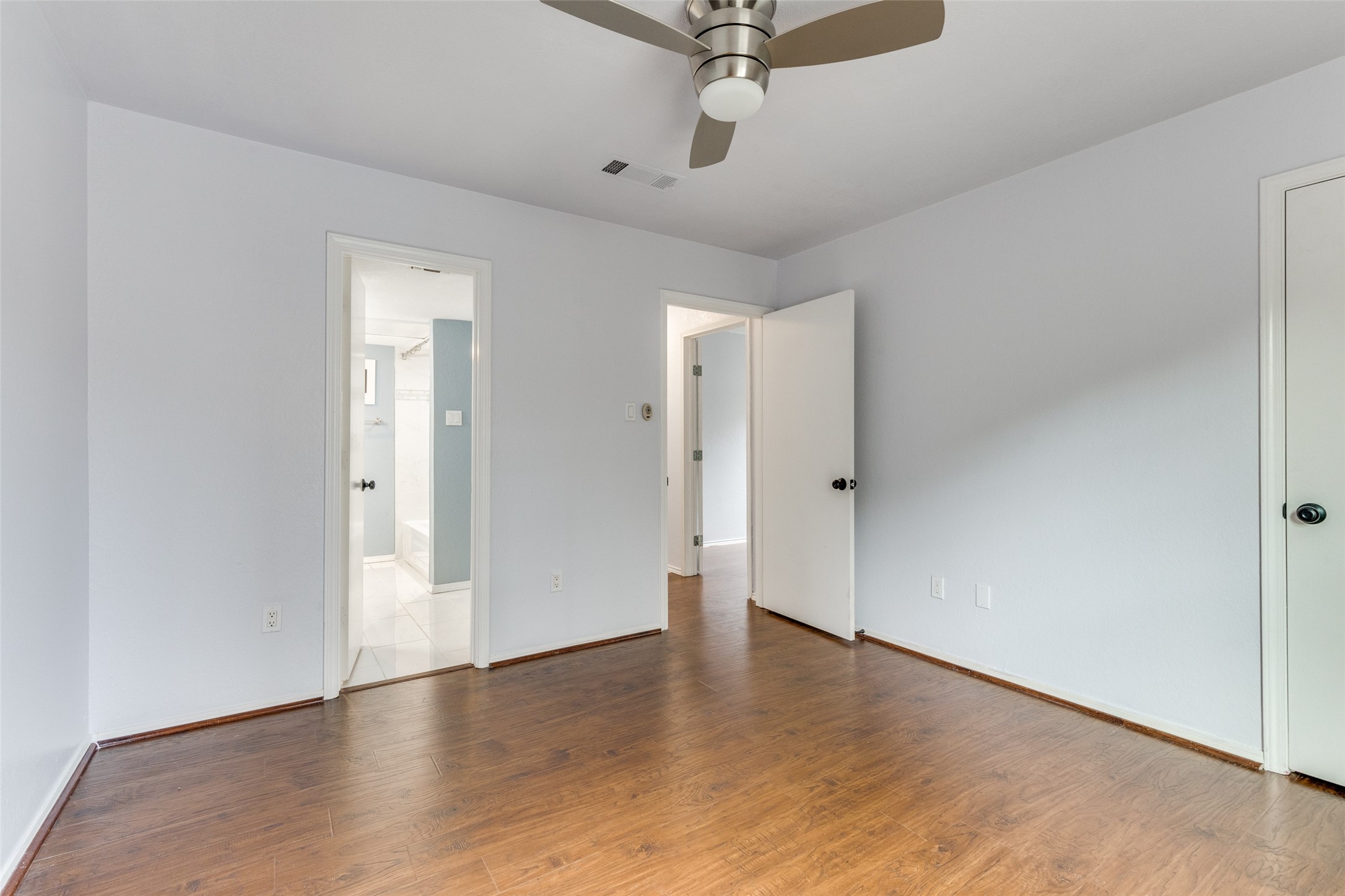 2330 Kennington Drive D , Arlington, TX, 76012 | 20940538 | Realty Texas LLC
