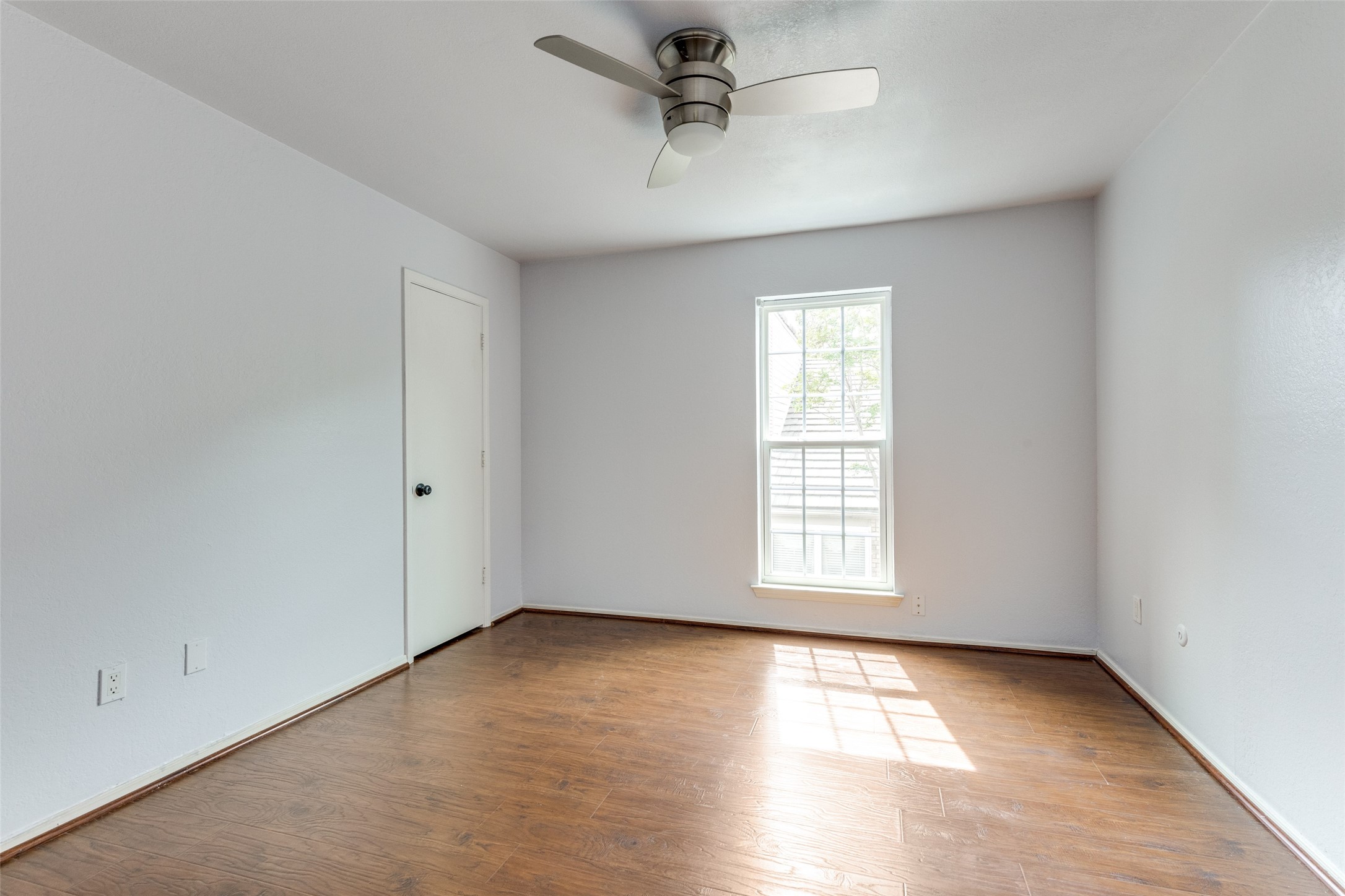 2330 Kennington Drive D , Arlington, TX, 76012 | 20940538 | Realty Texas LLC